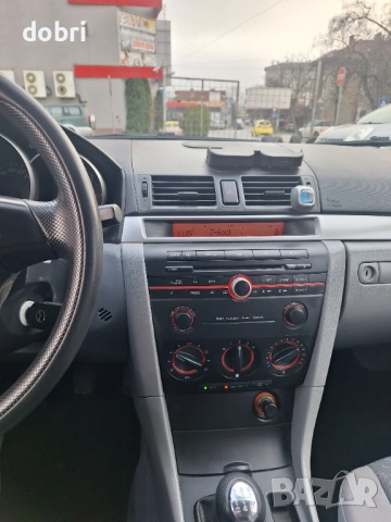 Мазда 3 1.4кб  90кс бензин с верига,фейслифт, снимка 14 - Автомобили и джипове - 52860085