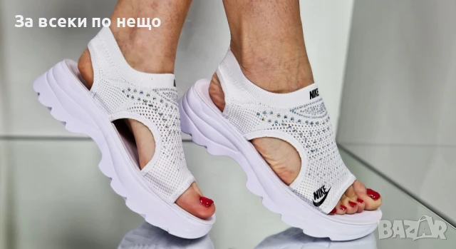 Nike Дамски Сандали Найк От 36 До 41 Номер - Бели Или Черни Код P821, снимка 12 - Сандали - 50830421
