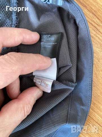 Оригинална ветровка The North Face , снимка 6 - Якета - 53379912