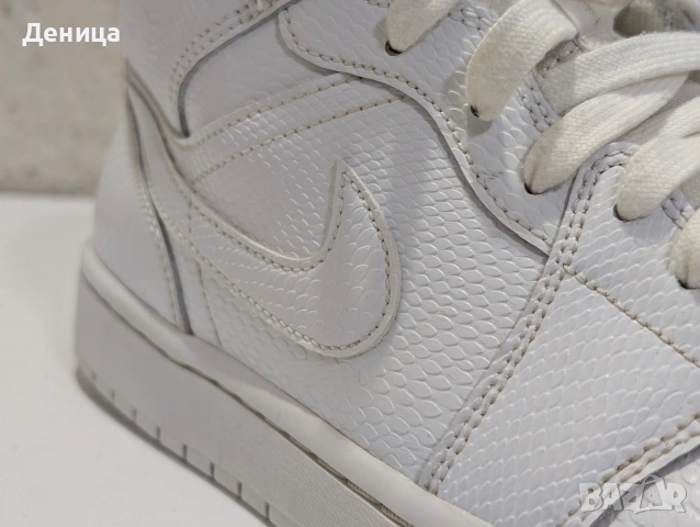 Nike Air Jordan 1 Mid White Snakeskin - 44.5, снимка 2 - Маратонки - 53198113