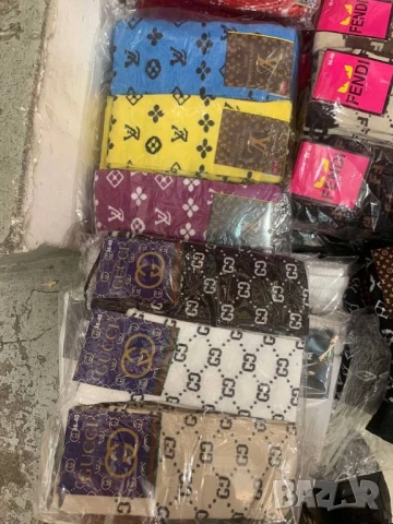 12 чифта чорапи louis vuitton fendi gucci , снимка 3 - Дамски чорапи - 50742762