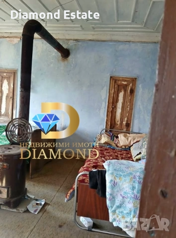 Две къщи в един двор в село Георги Добрево, общ. Любимец, снимка 2 - Къщи - 52291022