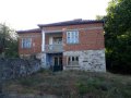 Къща от тухла и камък в с.Белица, снимка 1 - Къщи - 41473523