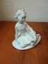 Порцеланова фигурка, снимка 2