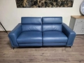 Син кожен диван тройка La-z-boy с електрически релакс механизъм, снимка 5