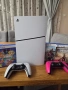 продавам PS5 с два джойстика и 5 игри, снимка 2
