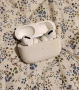 Безжични слушалки Apple AirPods Pro 1, снимка 1