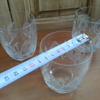 Кристални чаши, снимка 2 - Антикварни и старинни предмети - 36553643