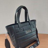 Луксозна чанта Guess код SG224, снимка 7 - Чанти - 36915714