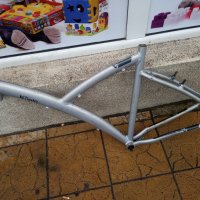 28 цола алуминиева рамка за велосипед колело, снимка 1 - Части за велосипеди - 33061668