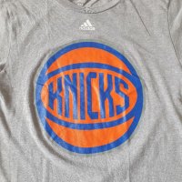 Оригинална тениска Adidas x New York Knicks NBA за момче, снимка 3 - Детски тениски и потници - 33221793