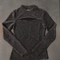 Блуза Shein, снимка 1 - Блузи с дълъг ръкав и пуловери - 39866052