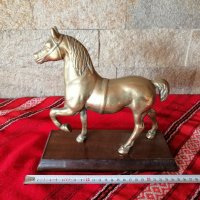 Стара масивна бронзова статуетка на кон , снимка 4 - Антикварни и старинни предмети - 27928535