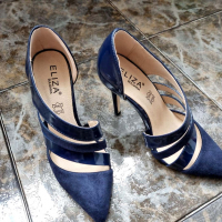 Нови Тъмно сини с естествена кожа , снимка 6 - Дамски обувки на ток - 36406134