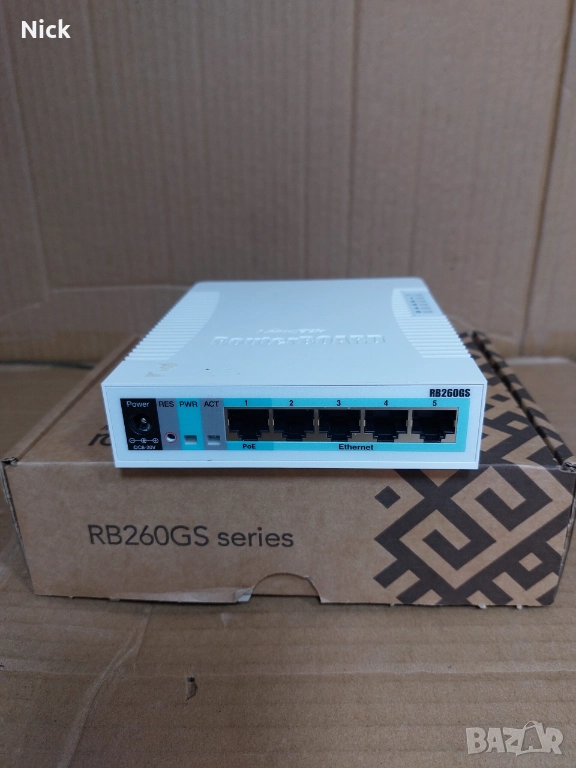 Mikrotik RB260GS, снимка 1
