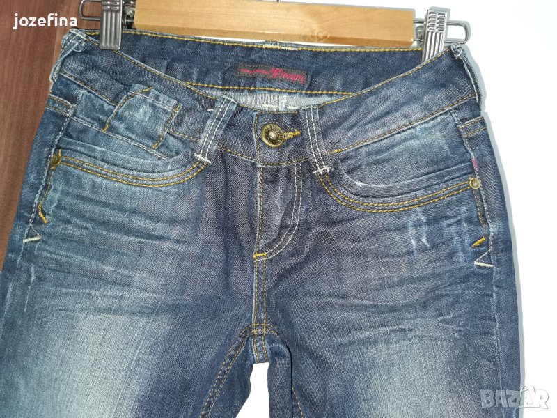 Дамски дънки, ниска талия, лек чарлстон, снимка 1