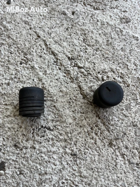 Буферен тампон преден капак Мицубиши Аутлендър 2 Mitsubishi Outlander (2006-2012), снимка 1