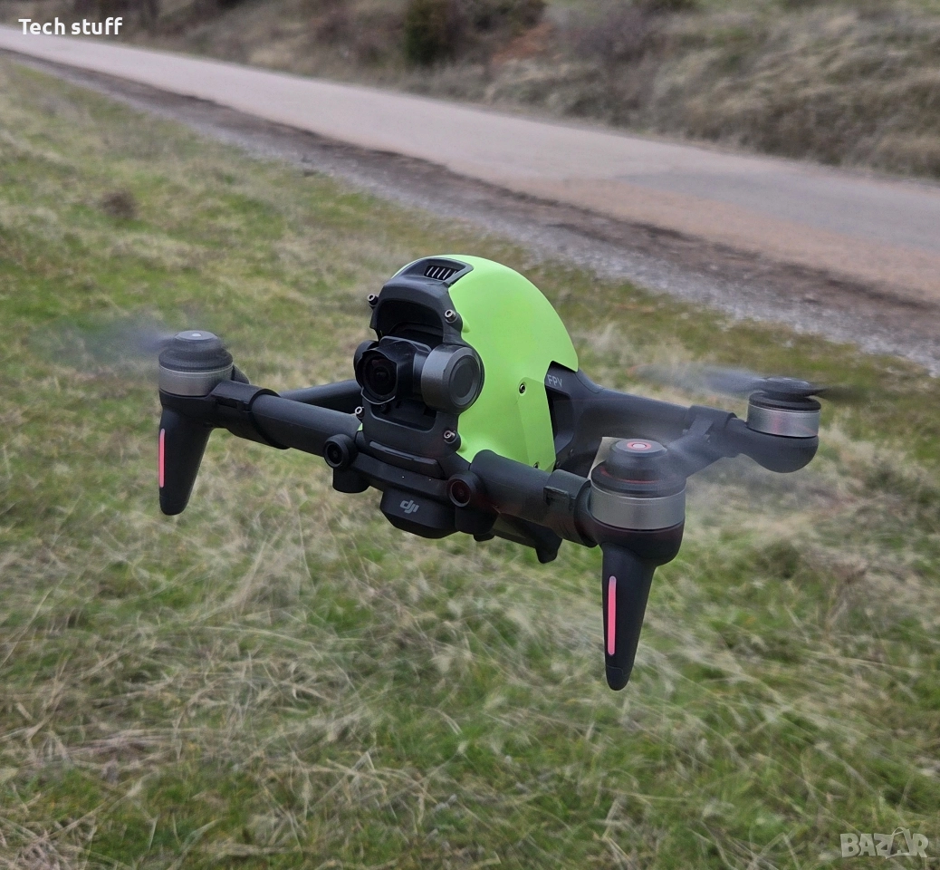 DJI FPV дрон+батерия и зарядно, снимка 1