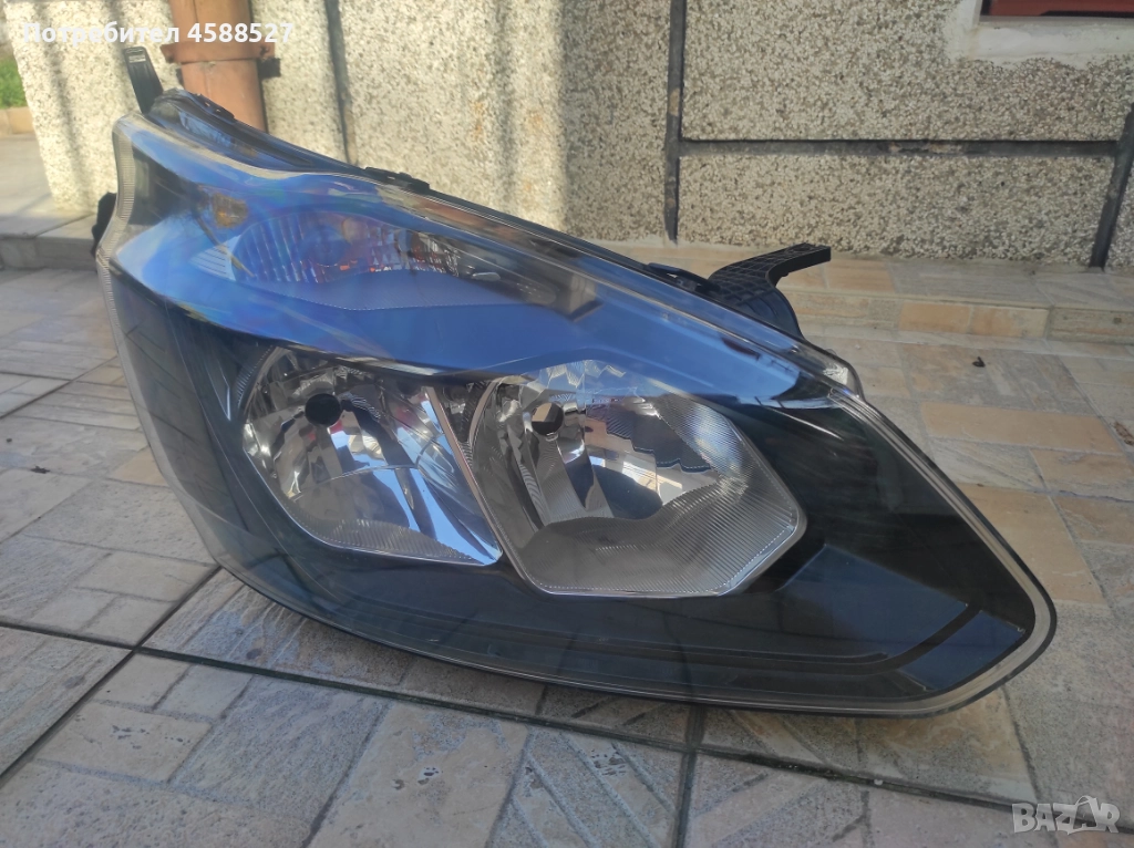 Десен фар за Ford Transit Custom 2012-2018, снимка 1