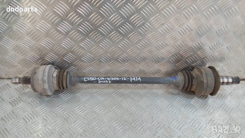 Полуоска Mercedes C250 CDI W204 2012г.(задна дясна)	, снимка 1