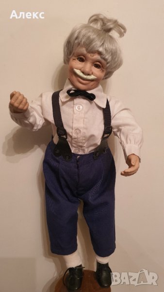 Автентичен, ръчно изработен веселяк с брачна халка:), порцелан, Норвегия., снимка 1