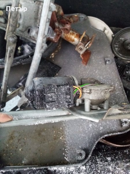 Моторче с механизъм чистачки Опел тигра 1, снимка 1