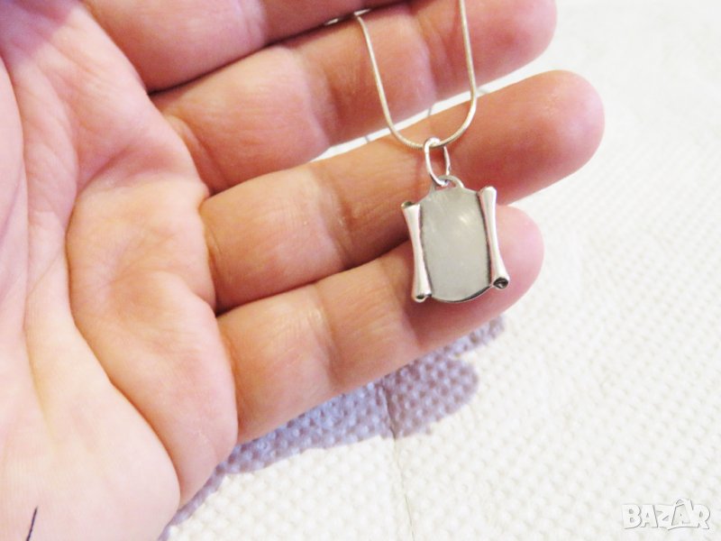 Старинен Сребърен медальон , сребърна плочка за надписване и сребърно синджирче сребро, снимка 1