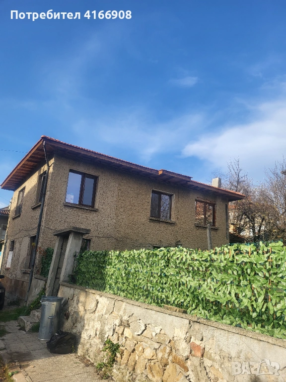 Продавам къща в гр.Котел , снимка 1