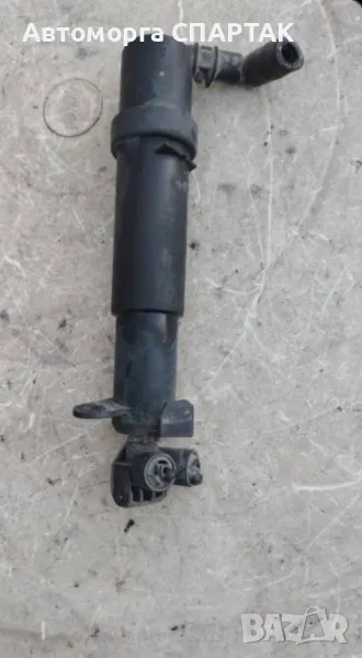 Дюза за миене на фарове дясна Mercedes-Benz E-CLASS W210 OEM 2108601647, снимка 1