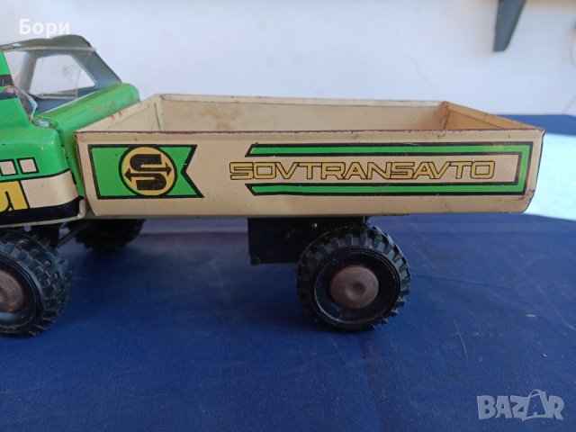 Стар метален камион УРАЛ механичен, снимка 3 - Колекции - 44137841