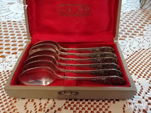 Старинен комплект руски лъжички дълбоко посребрени .