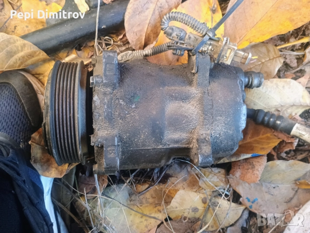 Компресор климатик Peugeot 306 Hatchback (01.1993 - 10.2003), снимка 3 - Части - 52260695