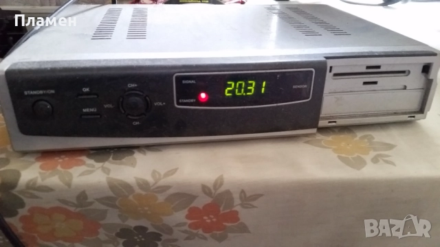 Сателитни приемници, снимка 18 - Приемници и антени - 48924081