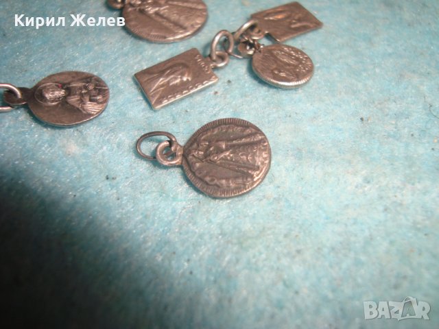 Лот 6 стари СРЕБЪРНИ и/или ПОСРЕБРЕНИ ИКОНКИ МИНИАТЮРИ ДВУСТРАННИ РЕЛЕФНИ РЕДКИ КАТОЛИЧЕСКИ 27227, снимка 10 - Антикварни и старинни предмети - 35039599
