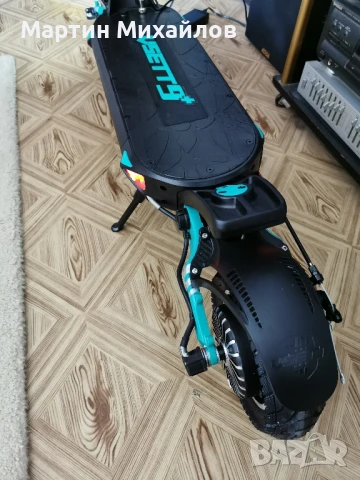 Продавам тротинетка VSETT 9+ MAX!, снимка 7 - Скейтборд, ховърборд, уейвборд - 51416087
