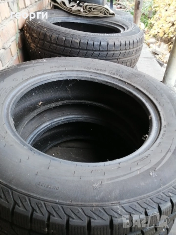 гуми 235 /65/17 , снимка 6 - Гуми и джанти - 52310916
