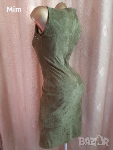 Drove de copies S/ M Тревисто зелена рокля с капси , снимка 5 - Рокли - 39088979