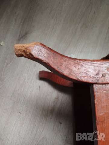 Старо столче за крака, снимка 6 - Антикварни и старинни предмети - 43898195