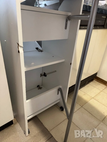 Мултифункционален Шкаф със Сгъваема Дъска за Гладене Foppapedretti 9900303310!, снимка 6 - Шкафове - 53603445