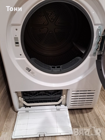 Сушилня с термопомпа Whirlpool: свободностояща, 8,0 кг - FFT M11 8X3 EE, снимка 4 - Сушилни - 52154151