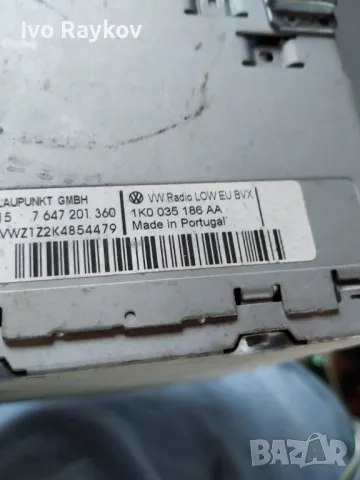 CD радио BLAUPUNKT , VW GOLF 6 , VW 1K0 035 186 AA , снимка 2 - Части - 49194615