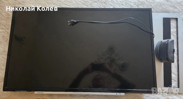 Toshiba 39l3863dg За Части или ремонт 