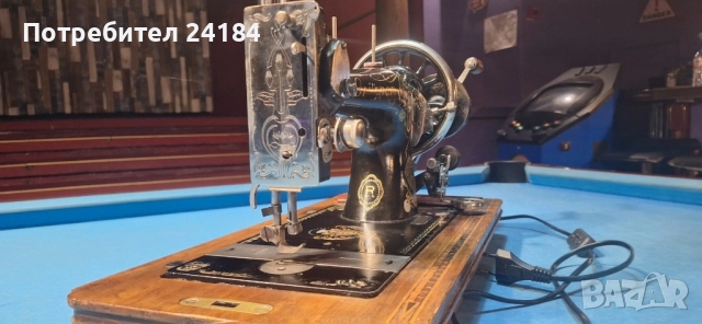 Нощна лампа уникат, изработена от шевна машина, снимка 2 - Настолни лампи - 51819380