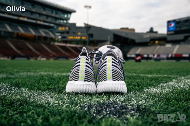 adidas Nemeziz Tango MESSI ORIGINAL 40 2/3  и 41 1/3, снимка 4 - Маратонки - 51348232