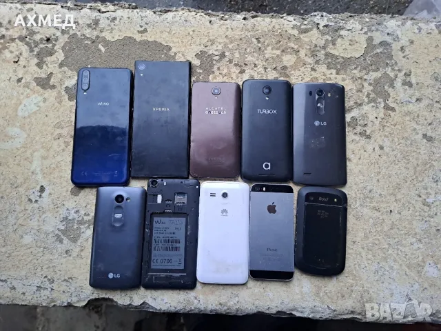 Лот от телефони за части-работещи платки