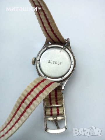 Дамски механичен часовник Заря, снимка 4 - Антикварни и старинни предмети - 43058948