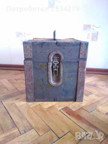 Сандък,стар пощенски-военен., снимка 1 - Антикварни и старинни предмети - 36576795