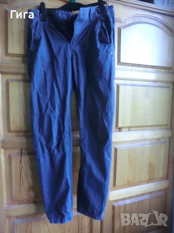 Спортен панталон на Benetton, снимка 2 - Детски панталони и дънки - 36804475