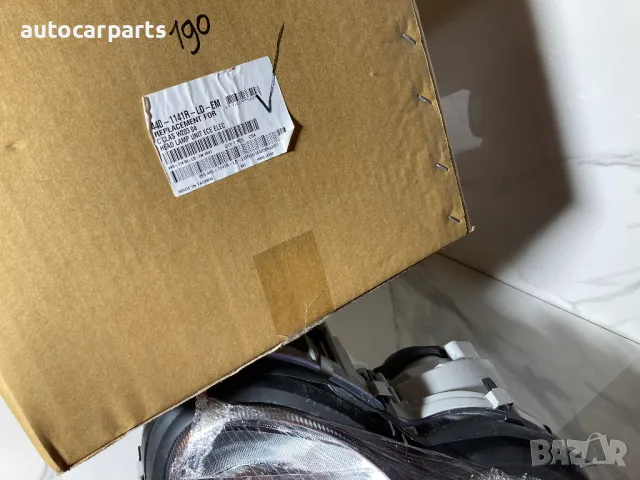 Нов десен фар за Мерцедес С-Класа W203, S203 / MERCEDES-BENZ C-Class (W203, S203) 2000 - 2007 г. , снимка 6 - Части - 48496411