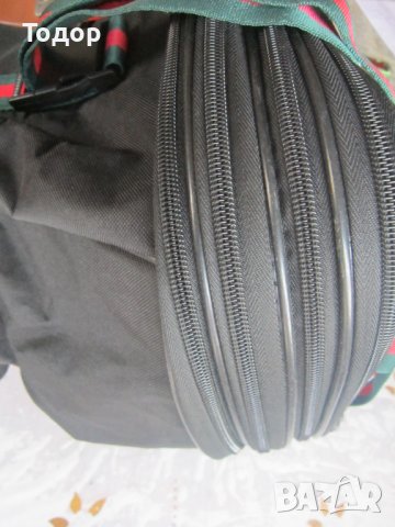 Спортна чанта сак куфар на колела , снимка 5 - Сакове - 37916329